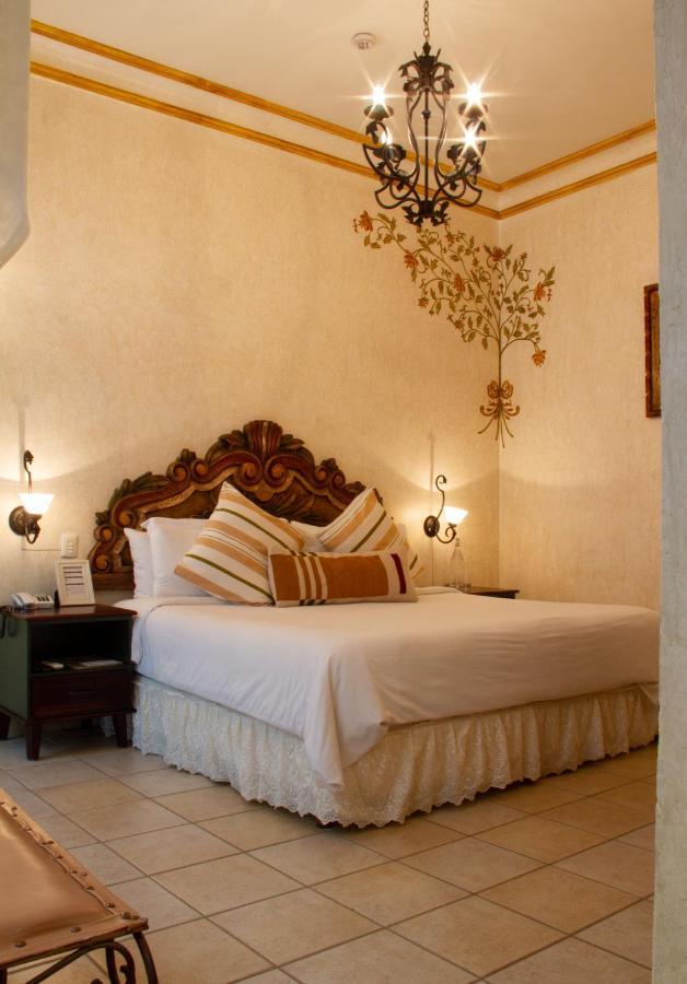 Los Pilares Hotel Oaxaca Exterior photo
