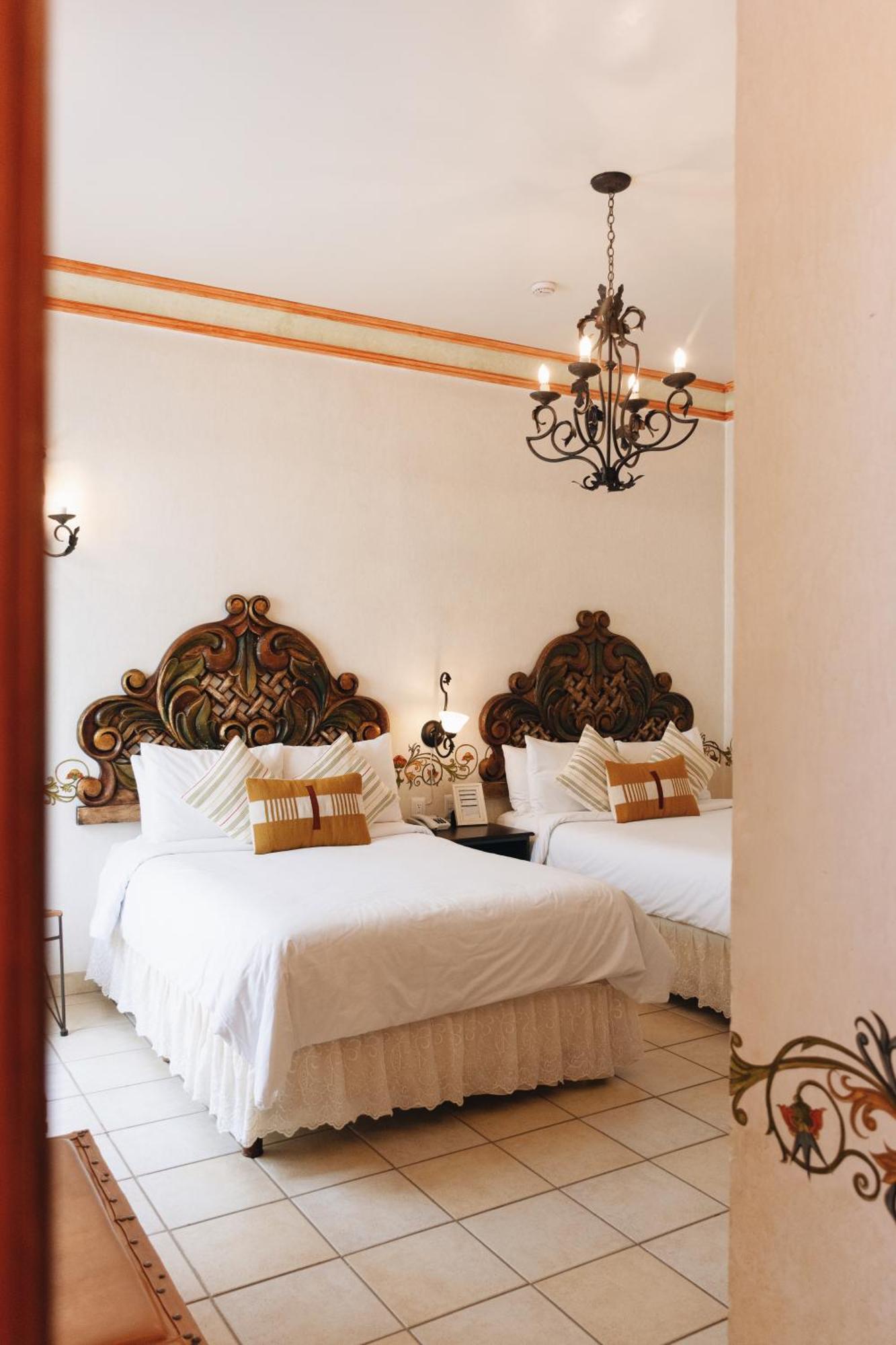 Los Pilares Hotel Oaxaca Exterior photo